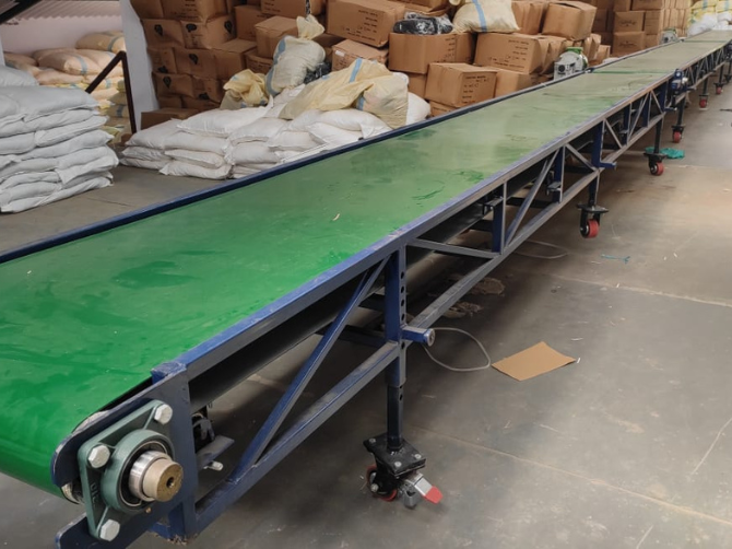 Industrial Bag Conveyor with Sensors