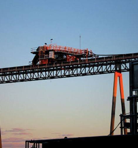 Traveling Tripper Conveyor Close-up